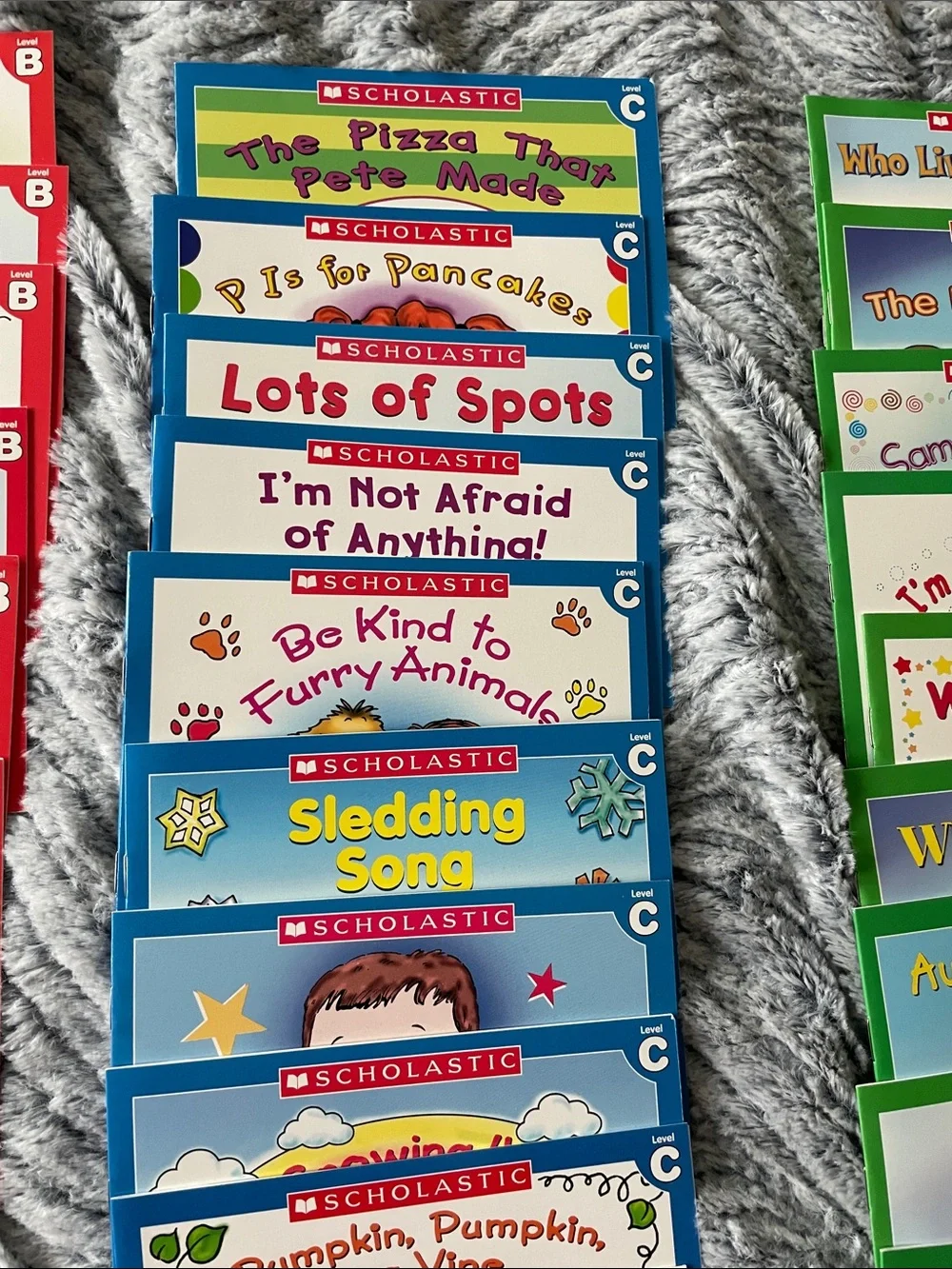 Scholastic Mini Early Reader Book Set - Red, Blue, Green, Yellow